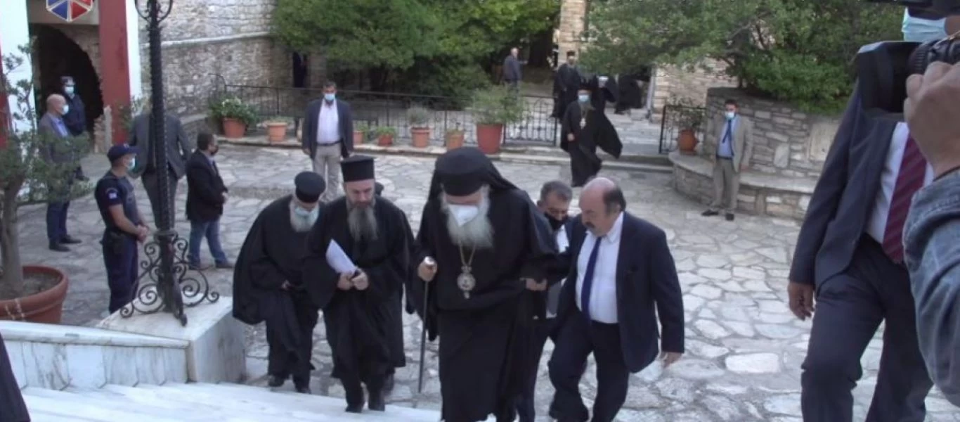 Ιερά Σύνοδος: Αρχιεπίσκοπος Ιερώνυμος υπέρ εμβολιαστικής εκστρατείας - Όχι προσωπικές απόψεις στην Εκκλησία